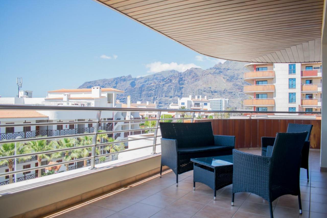 Large Terrace With Views On The Cliffs At Balcon De Los Gigantes Puerto de Santiago  Exterior foto